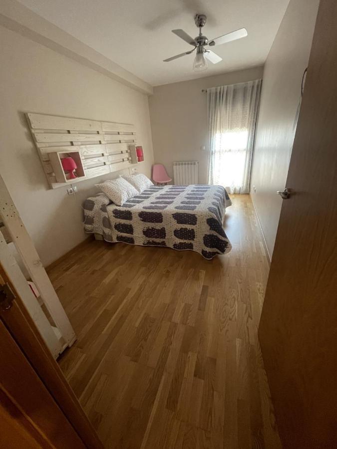 Apartamento Turistico “El Yugo” Apartment Arguedas Ngoại thất bức ảnh